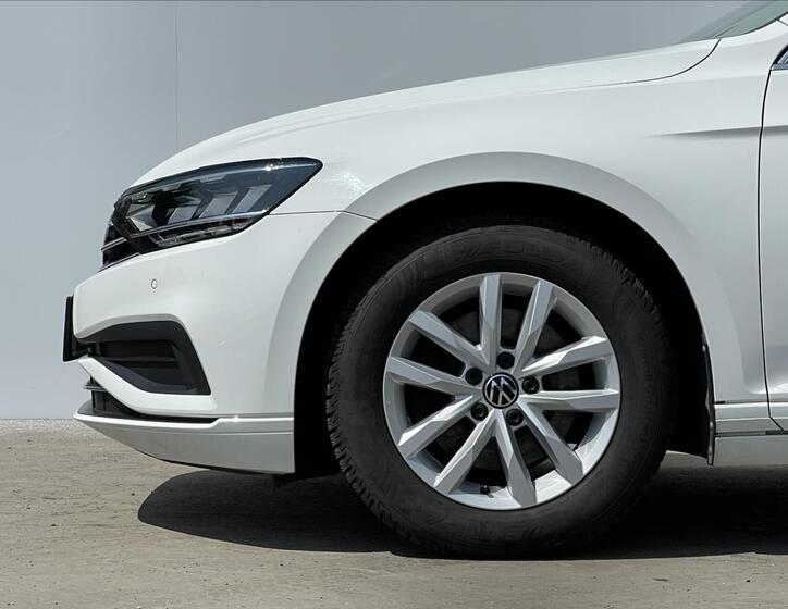 Volkswagen Passat 19