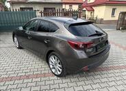 Mazda 3 7