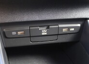 Hyundai i20 16