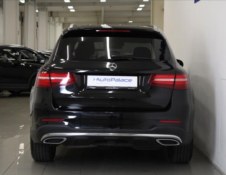 Mercedes-Benz GLC 4