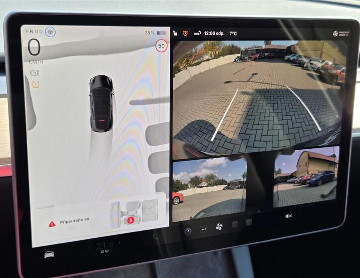 Tesla Model Y 14