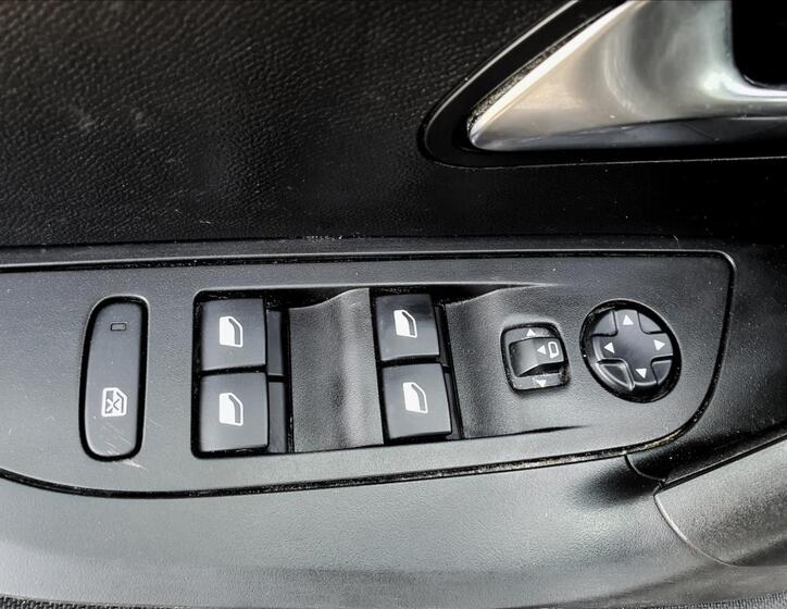 Peugeot 2008 39