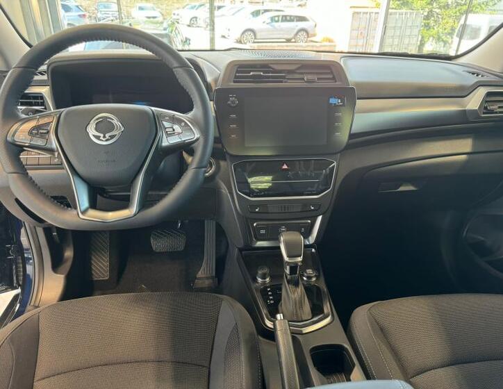 SsangYong Tivoli 12