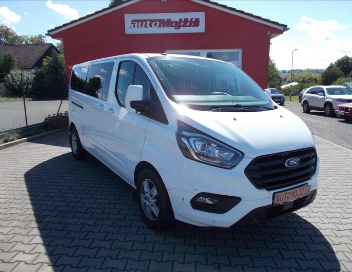 Ford Transit Custom 1