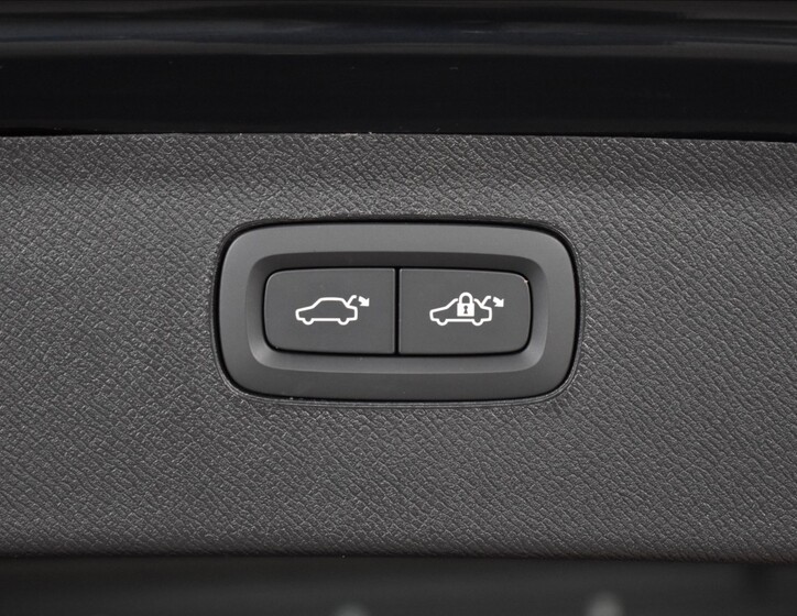 Volvo XC90 9