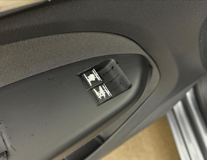 Volkswagen Touran 20