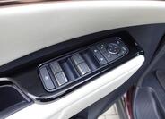Lexus LM 350h 20