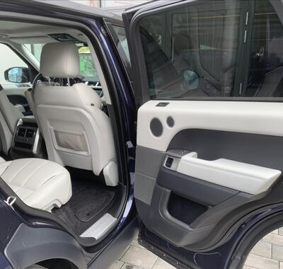Land Rover Range Rover Sport 11