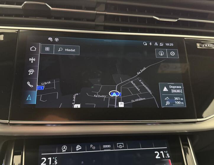 Audi Q8 19