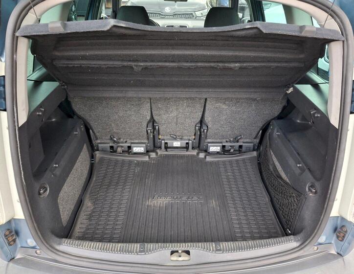 Škoda Roomster 21