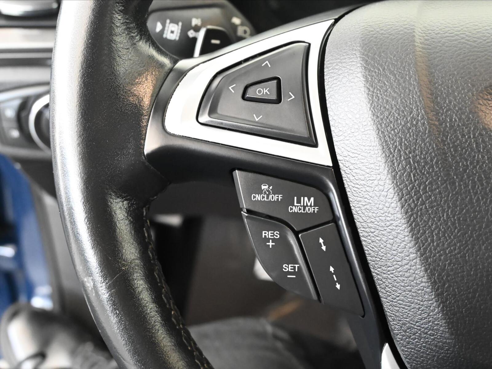 Ford Mondeo 17