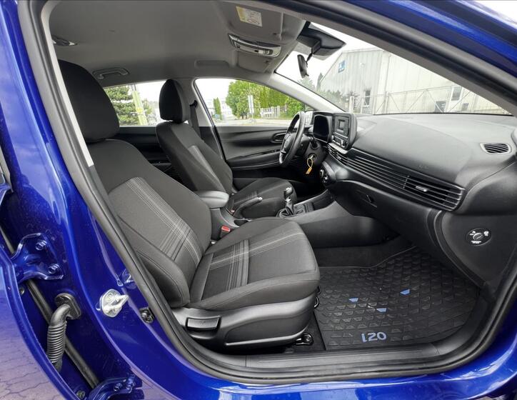Hyundai i20 20