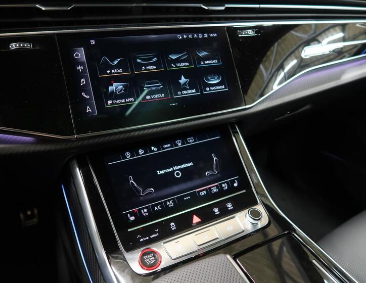 Audi RS Q8 27