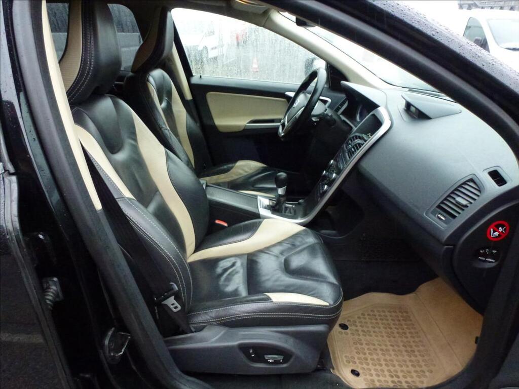 Volvo XC60 26