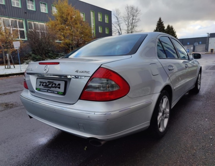 Mercedes-Benz Třídy E 5