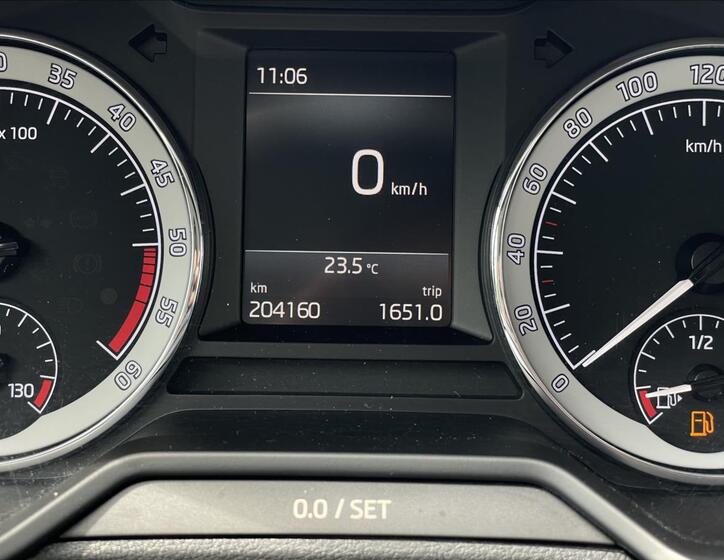 Škoda Octavia 10