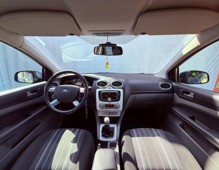 Ford Focus 13