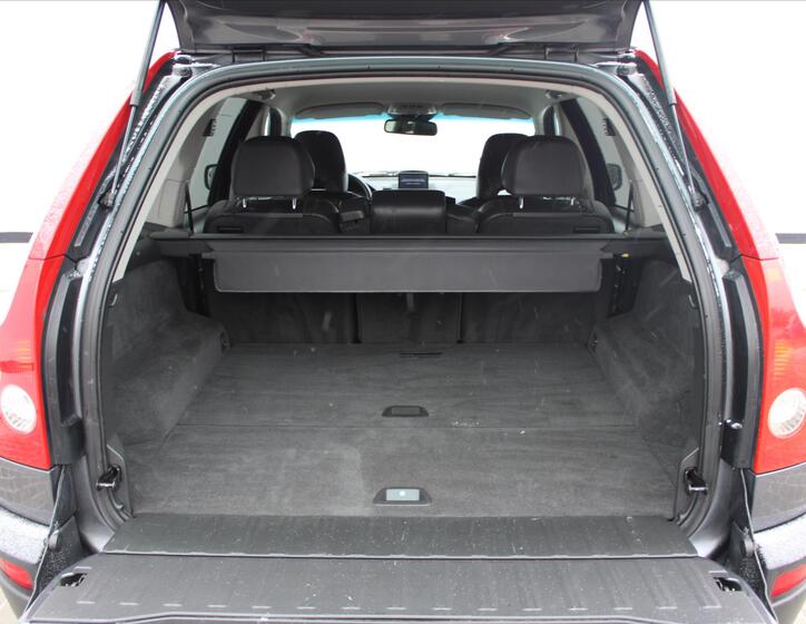 Volvo XC90 12