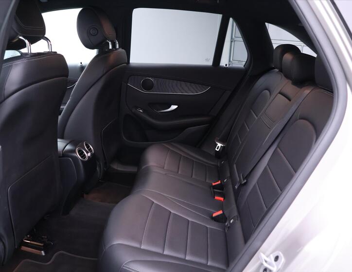 Mercedes-Benz GLC 17