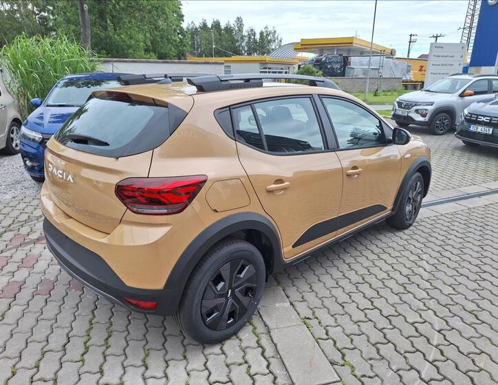 Dacia Sandero 6