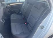 Volkswagen Golf 18