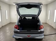 Peugeot 206 17