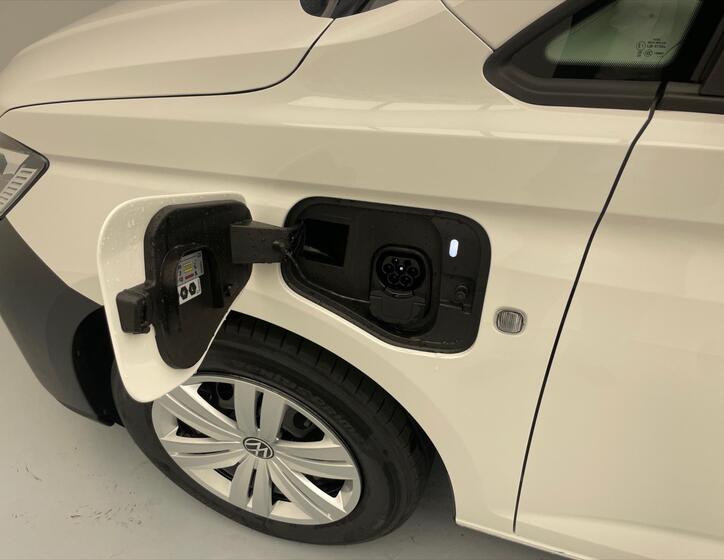 Volkswagen Caddy 5