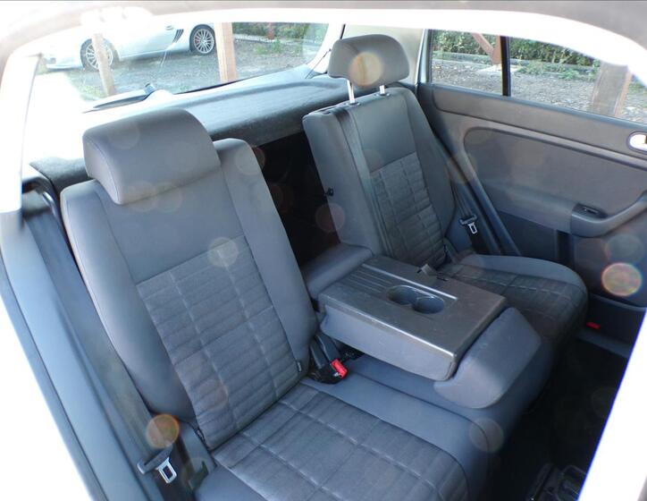 Volkswagen Golf Plus 25