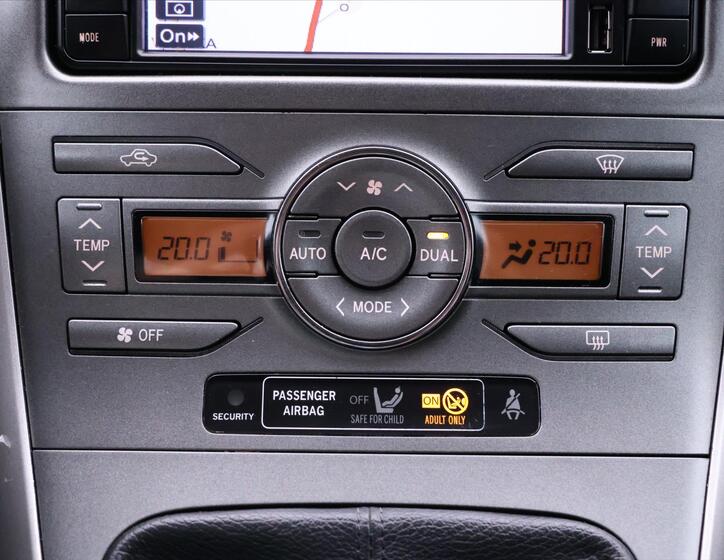 Toyota Auris 21