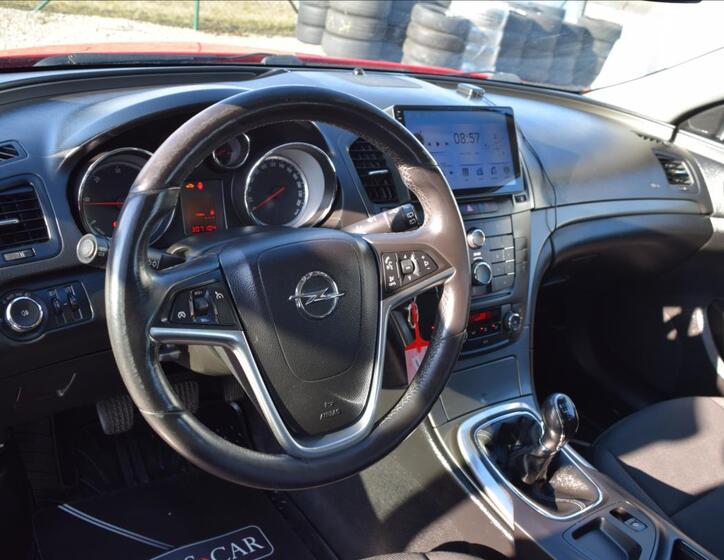 Opel Insignia 16