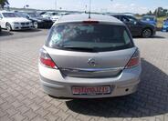 Opel Astra 9