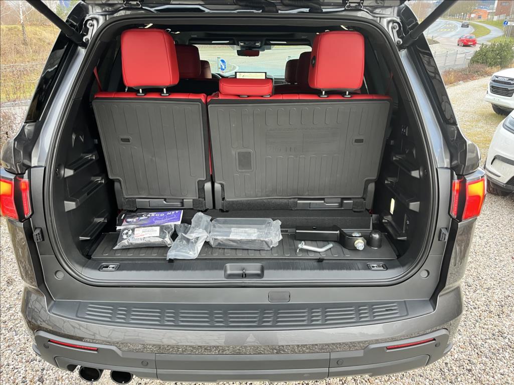 Toyota Sequoia