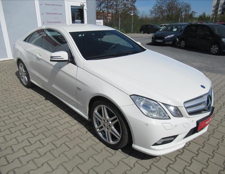 Mercedes-Benz Třídy E 7