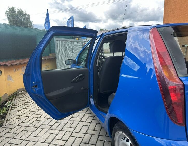 Fiat Punto 16