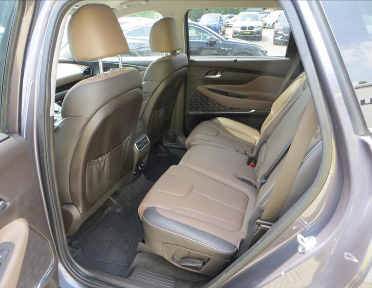 Hyundai Santa Fe 28
