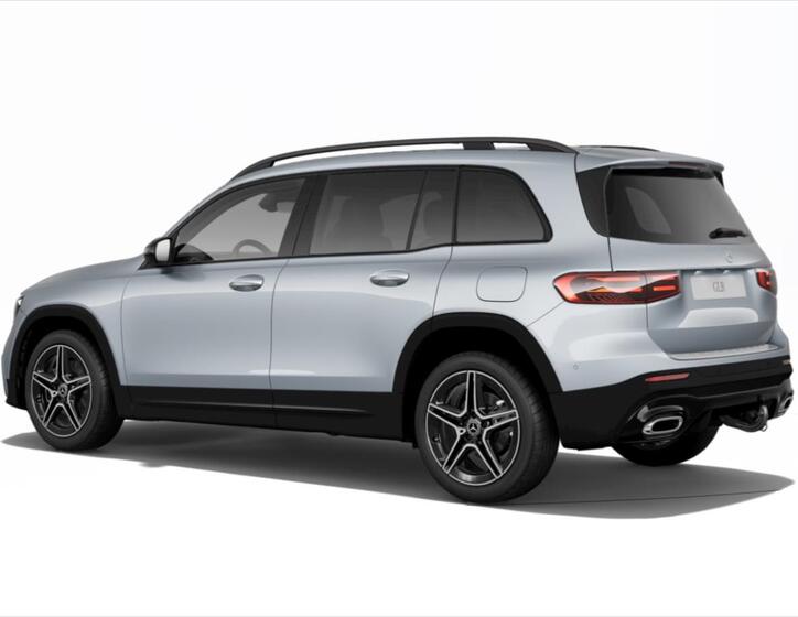 Mercedes-Benz GLB 4