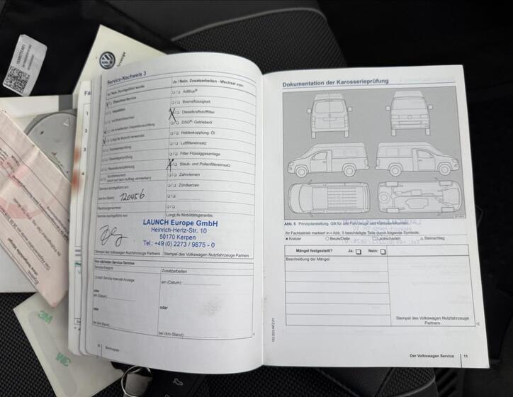 Volkswagen Multivan 28