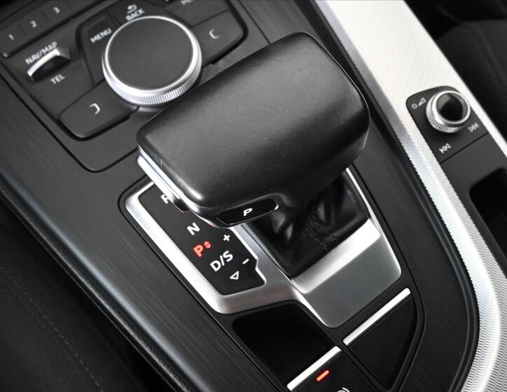Audi A4 23