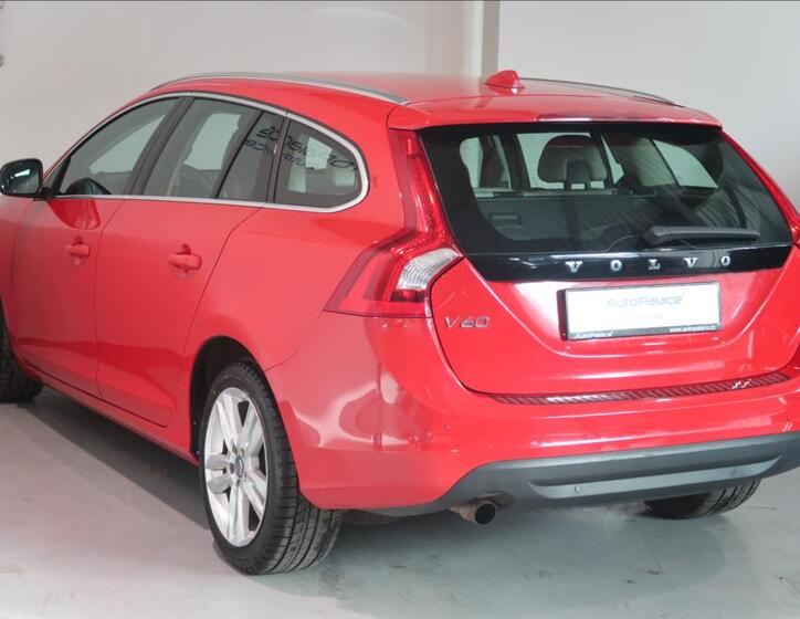 Volvo V60 6