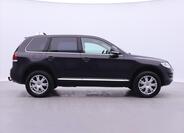 Volkswagen Touareg 8