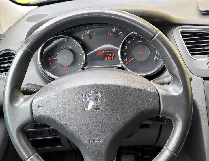 Peugeot 5008 36