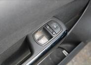 Opel Corsa 12