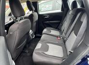 Jeep Cherokee 31