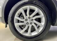 Land Rover Discovery 9