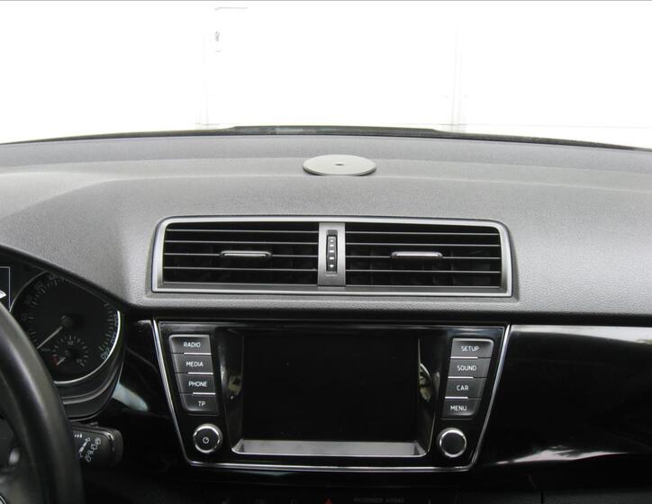 Škoda Fabia 24