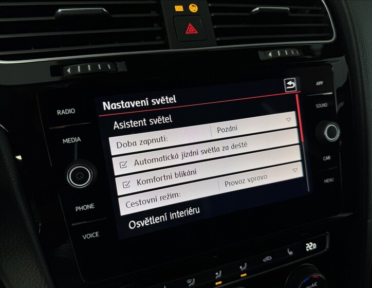 Volkswagen Golf 31