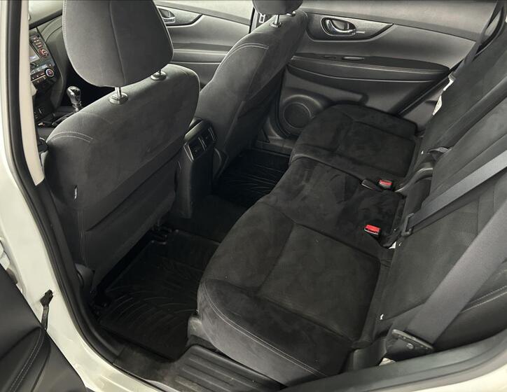Nissan X-Trail 29