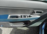 Mazda 2 10