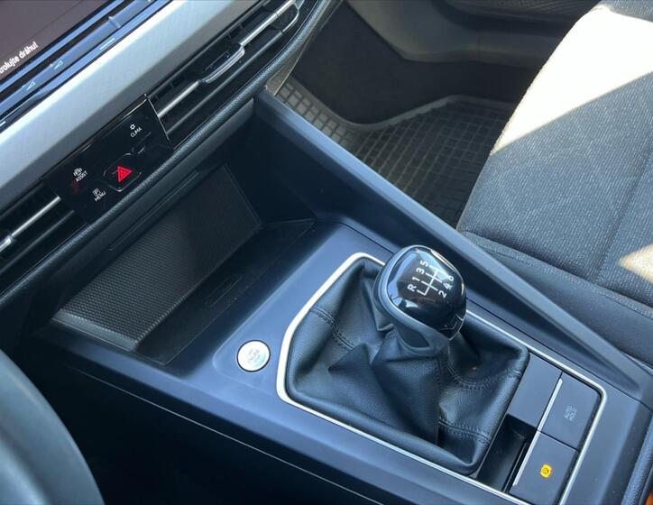 Volkswagen Golf 18