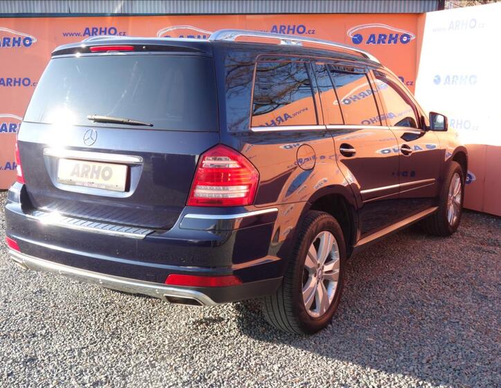 Mercedes-Benz GL 7